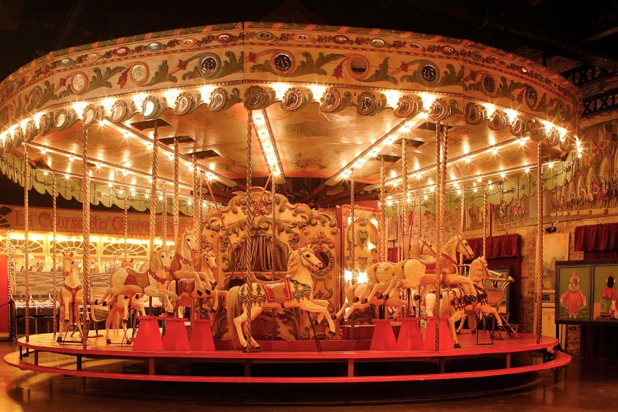 Le manège et le carrousel de Sepholand